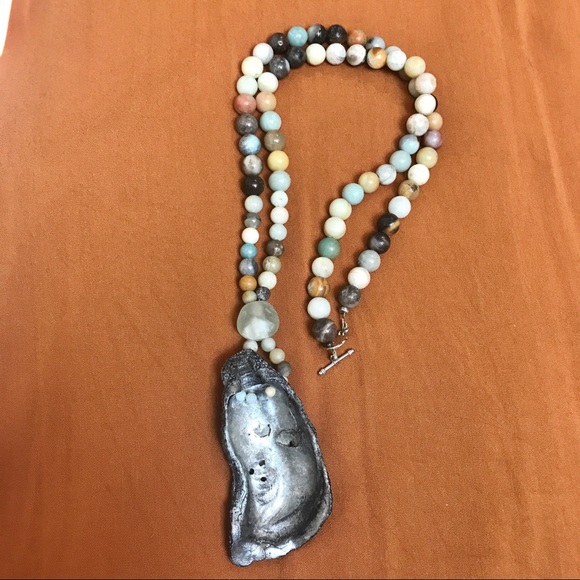 Handmade Oyster shell necklace. - Picture 2 of 2